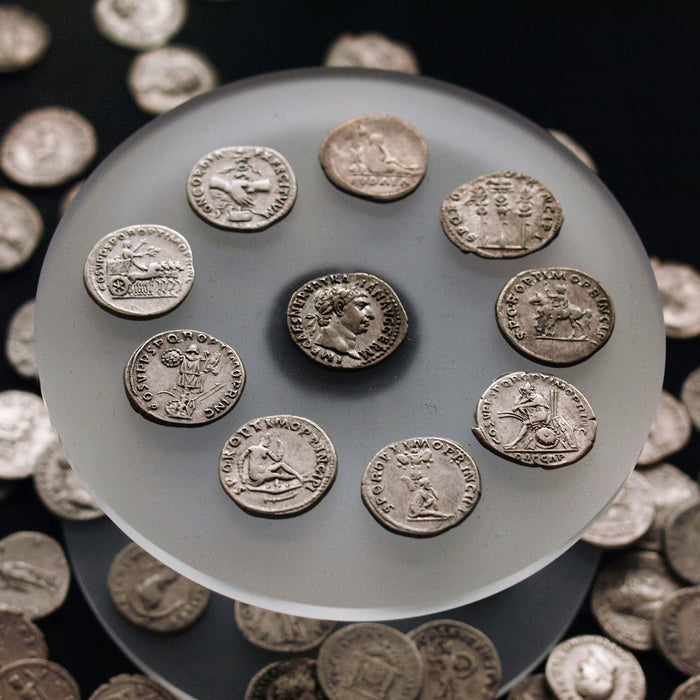 Choosing the right microscope for coin collectors