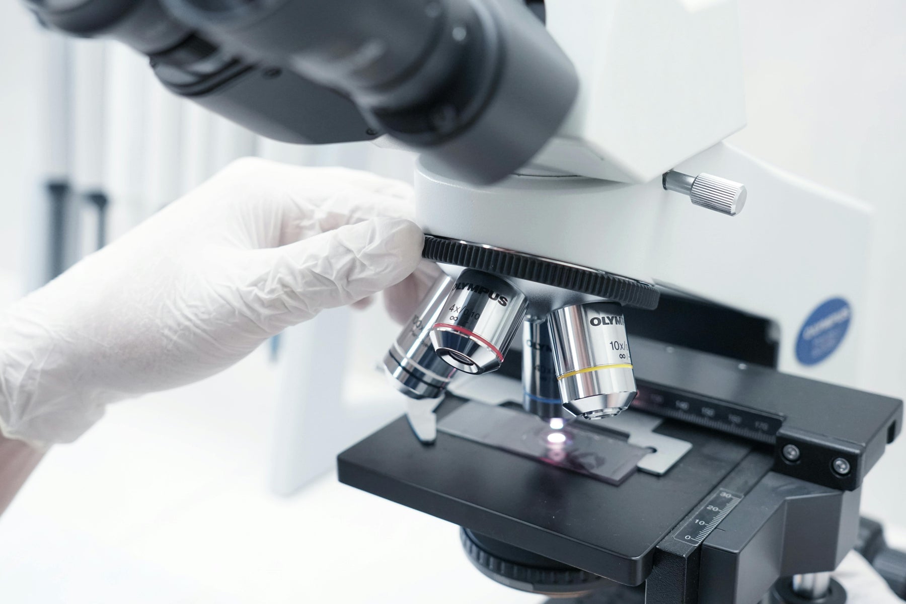 Are my microscope objectives dirty and in need of cleaning?